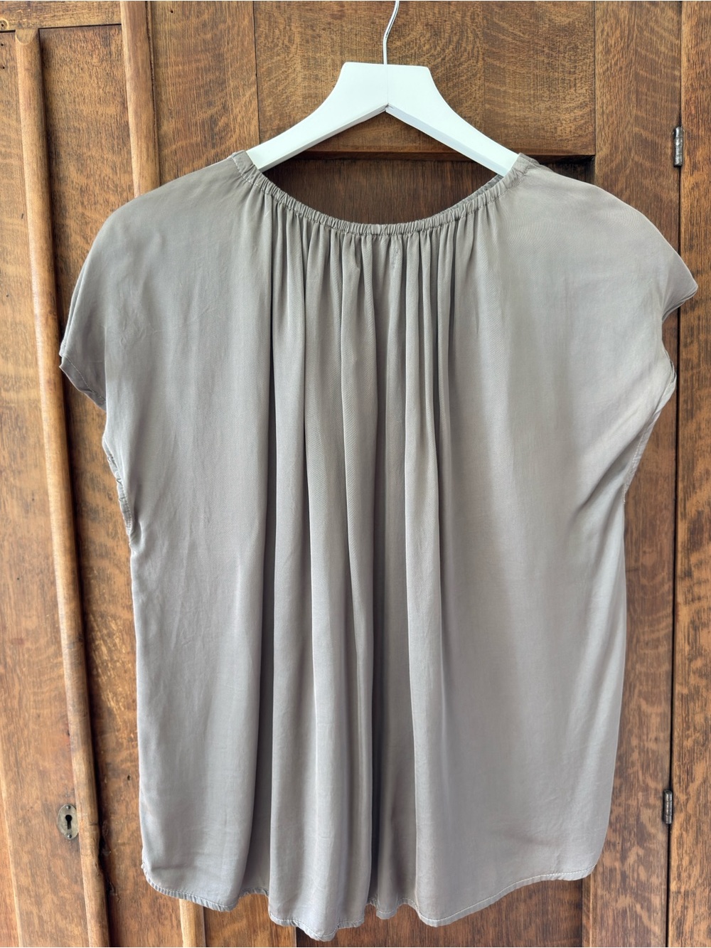 Velvet by Graham & Spencer Taupe Cap-Sleeve Pleated Front Blouse - Picture 2 of 3